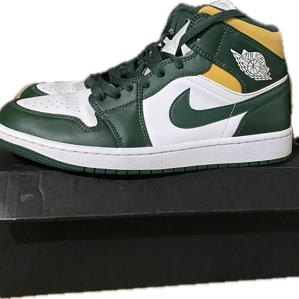 Sonic Jordan 1